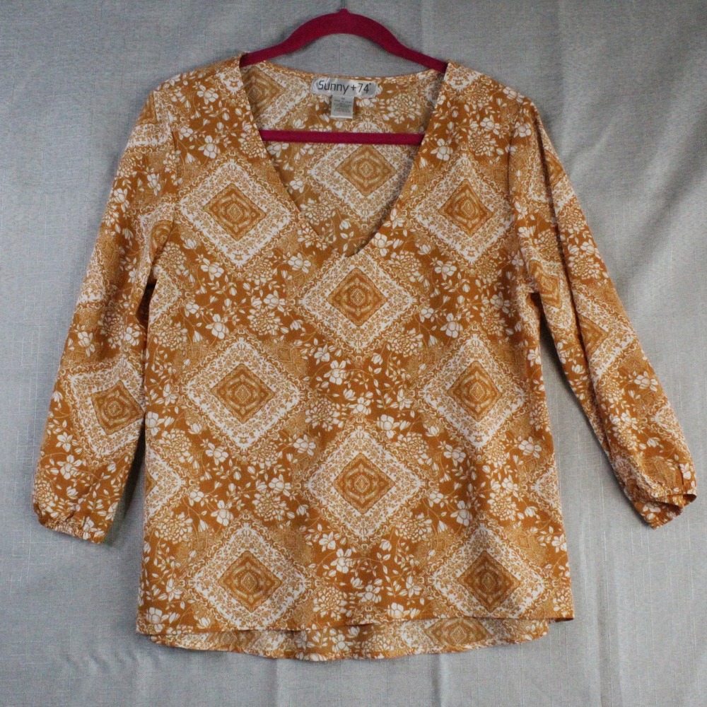 Sunny + 74 Mustard Paisley V-Neck Blouse Size M Boho Cottagecore Minimalist Top